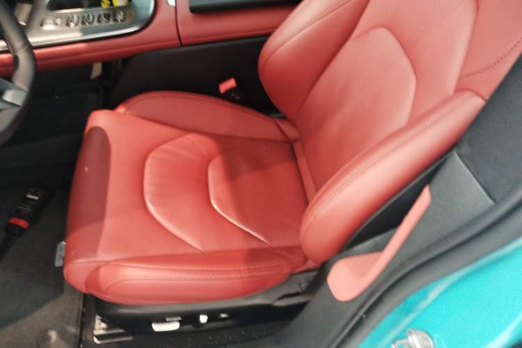 Used  SU7 2024 Four-Wheel Drive Ultra-Long Range Advanced Intelligent Driving Max Edition
