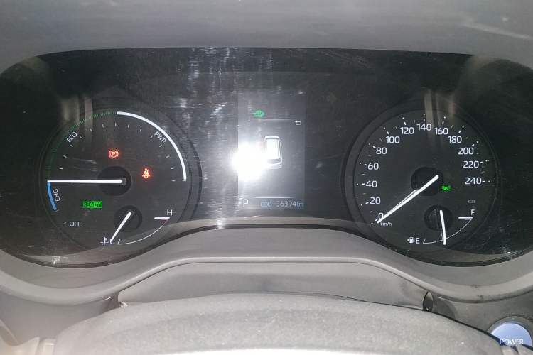 Used Toyota Sienna 2021 2.5L Hybrid Premium Edition
