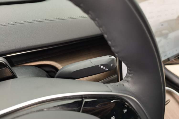 Used  A07 2024 Pure Electric "True Fragrance" Edition 515 Prestige Model