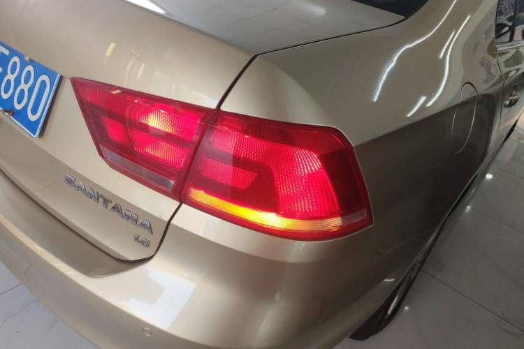 Used Volkswagen Santana 2015 1.6L Automatic Comfort Edition
