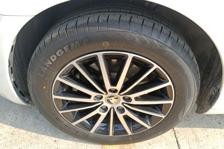 Used Skoda Octavia 2019 1.5L Automatic Luxury Edition
