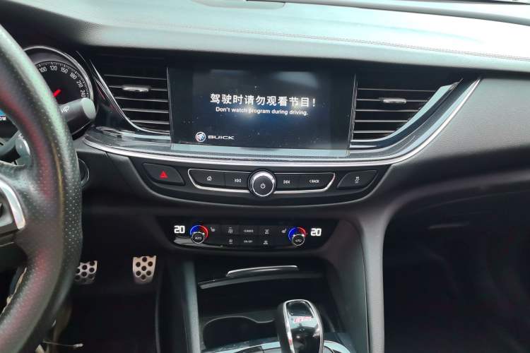 Used Buick Regal 2017 GS 28T Luxury Model
