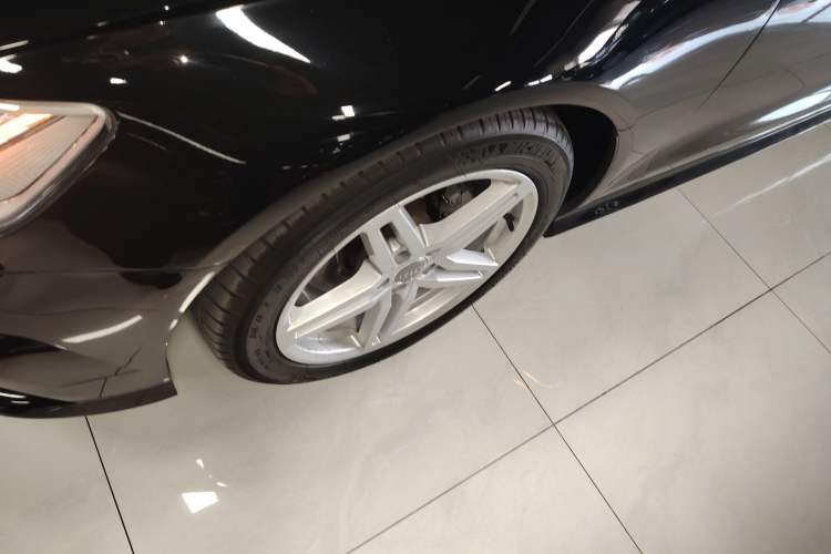 Used Audi A6L 2018 30th Anniversary Edition 30 FSI Style Model
