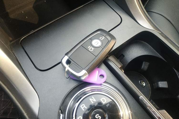 Used Ford Mondeo 2018 EcoBoost 180 Smart Control Fashion Model China VI Standard
