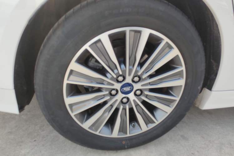 Used Ford Mondeo 2017 EcoBoost 180 Luxury Model
