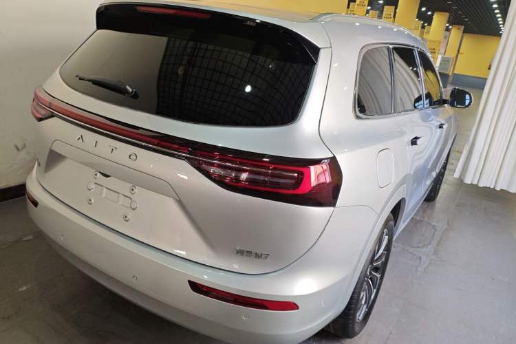 Used Hima AITO M7 2024 1.5T Rear-Drive Plus Version 5 Seats
