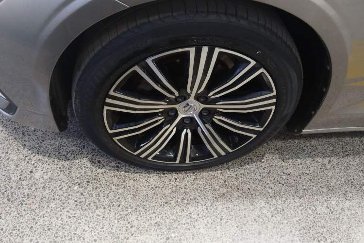 Used Volvo S60 2021 T4 Zhiyuan Luxury Edition