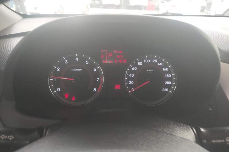 Used Hyundai Verna Ray 2014 1.4L Automatic GLX
