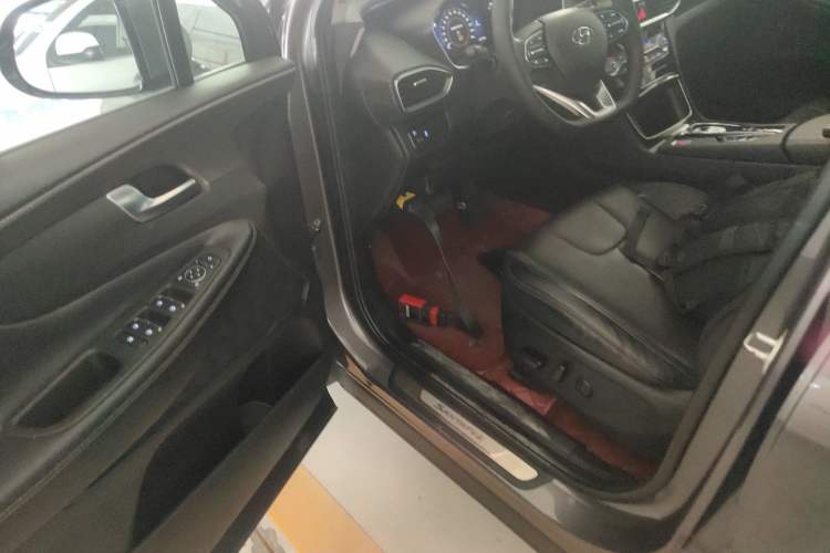 Used Hyundai Santa Fe 2020 380 TGDi Automatic Two-Wheel Drive GLS Luxury Edition