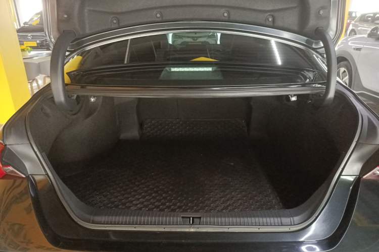 Used Toyota Avalon 2022 2.0L Luxury Edition
