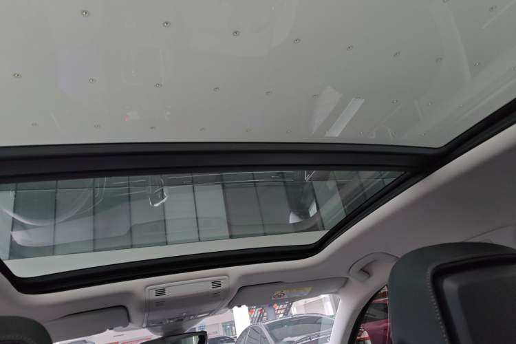 Used Volkswagen Magotan 2023 2 Million Units Limited Edition 330TSI DSG Leading Version