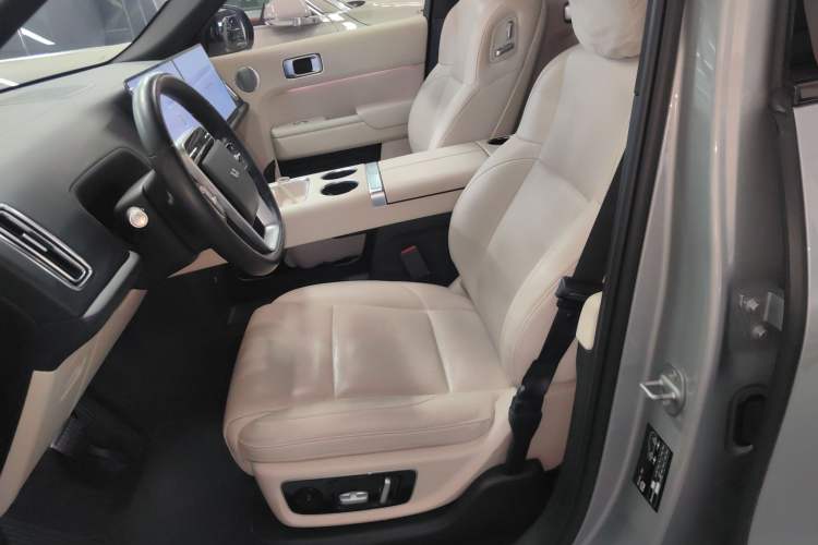 Used Li Auto L9 2022 Max model
