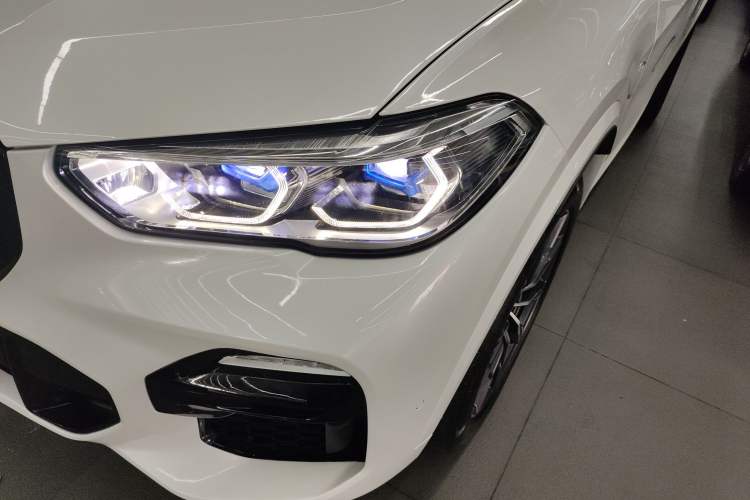 Used BMW X5 2019 xDrive40i M Sport Package
