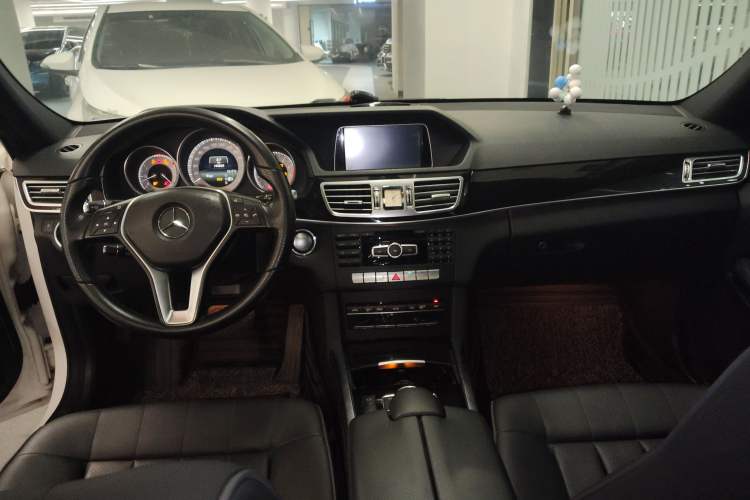 Used Mercedes-Benz E-Class 2015 E 260 L Sport Edition
