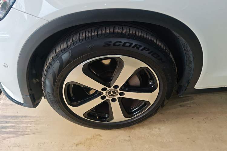 Used Mercedes-Benz GLC Coupe 2019 Facelift GLC 200 4MATIC Coupe SUV