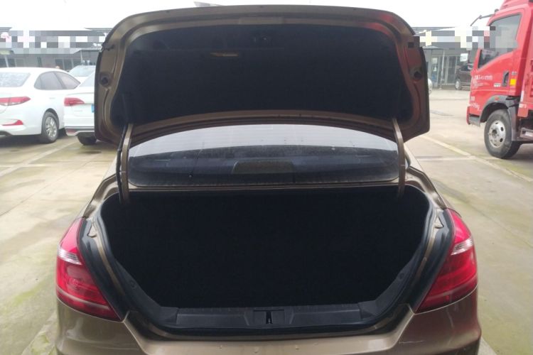 Used Geely Auto Emgrand 2014 Sedan 1.5L Manual Elite Model
