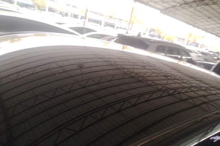 Used Tesla Model Y 2023 Long-Range All-Wheel-Drive Version