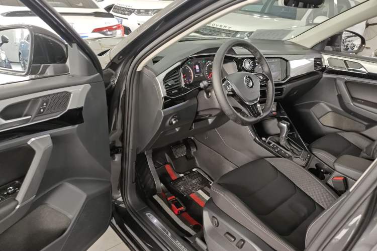 Used Volkswagen Tayron 2020 330TSI Two-Wheel Drive Luxury Smart Connectivity Version
