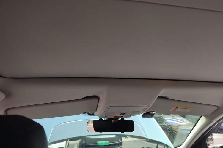 Used Land Rover Discovery Sport 2016 2.0T SE
