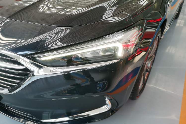 Used Buick LaCrosse 2019 28T Luxury Model