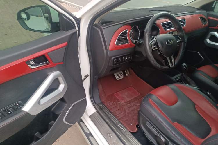 Used  Refine S2 2017 1.5L CVT Luxury Smart Model
