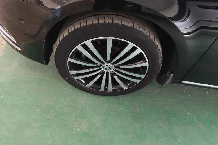 Used Volkswagen Magotan 2012 3.0 FSI Flagship Edition
