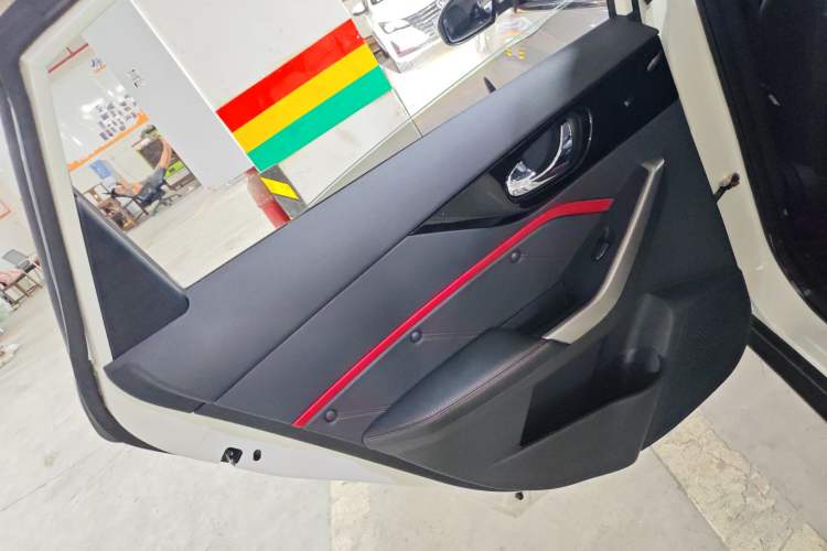 Used Venucia D60 2019 1.6L XL CVT Smart Connect Elite Edition
