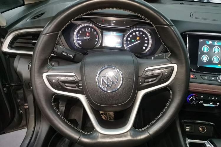 Used Buick GL6 2019 18T 6-Seater Connected Luxury Version China V Standard
