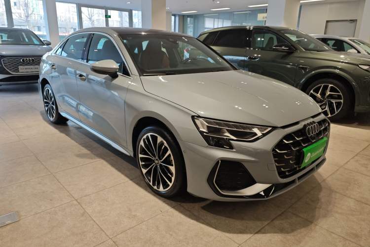 Used Audi A3 2025 A3L Limousine 35TFSI Prestige Edition + Luxury Selection Package