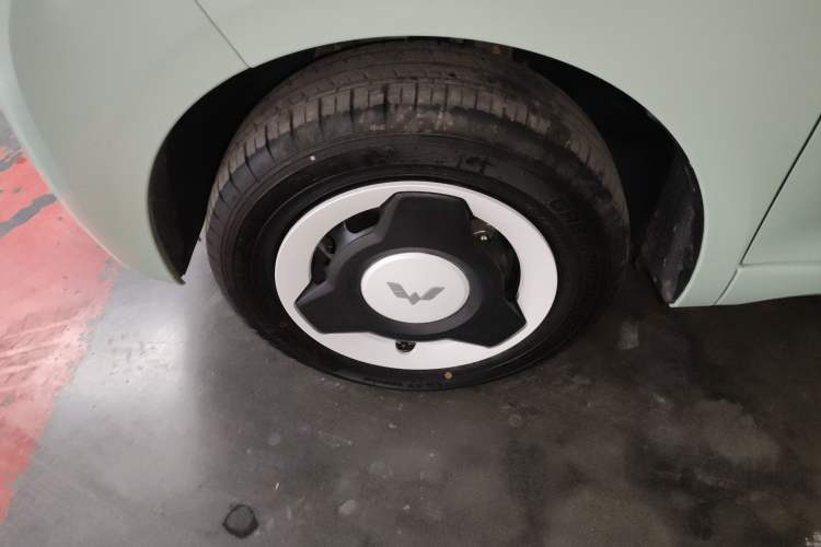 Used Wuling Hongguang MINIEV 2024 3rd Generation 215km Youth Edition
