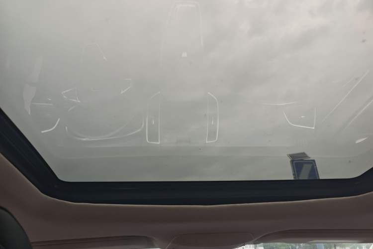 Used Ford Edge 2016 EcoBoost 245 Two-Wheel-Drive Titanium 7-Seater