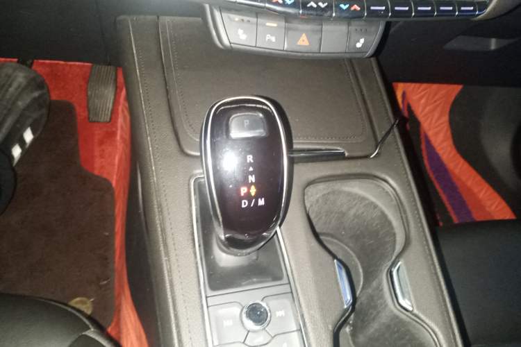 Used Cadillac XT4 2021 28T Two-Wheel Drive Luxury Version
