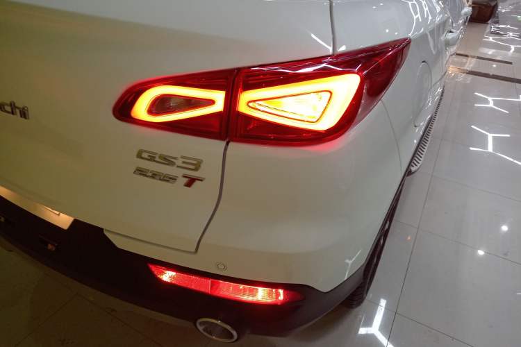 Used GAC Trumpchi GS3 2019 235T Automatic Elite Edition
