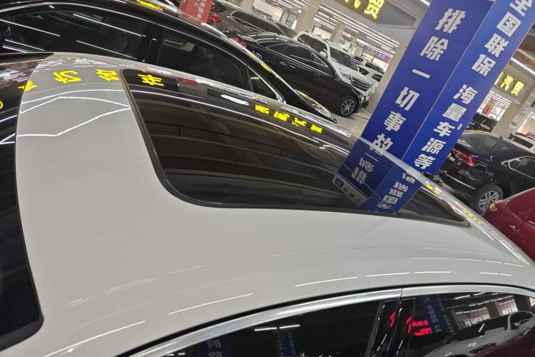 Used Audi A4L 2017 Plus 40 TFSI Ambition Model
