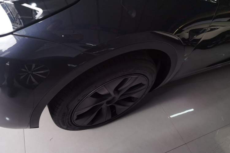 Used Tesla Model Y 2024 Rear-Wheel-Drive Version