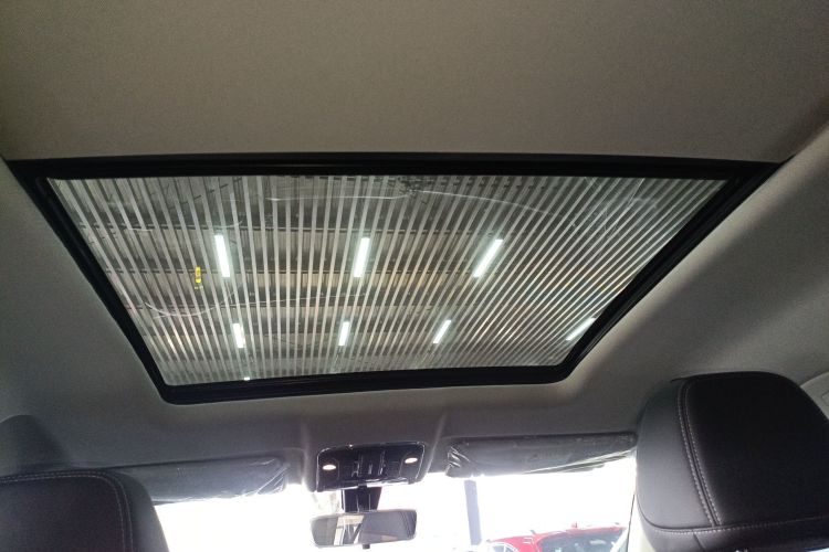 Used JETOUR X70 PLUS 2023 1.5T DCT Brave PLUS 5-Seater
