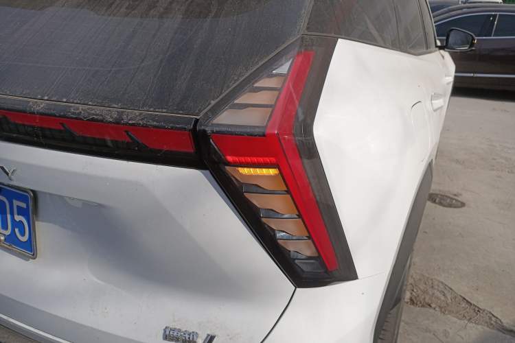 Used Geely Auto FX11 2023 1.5TD DCT Prestige Edition
