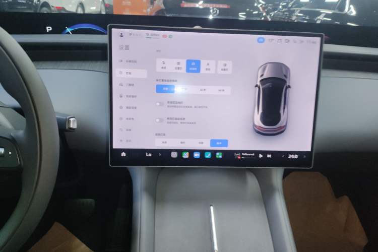 Used  YU7 2025 Ultra-Long Range Rear-Wheel Drive Version
