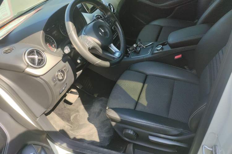 Used Mercedes-Benz B-Class 2015 B 200 Sport Edition