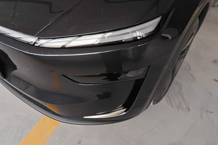 Used Tesla Model Y 2025 Long-Range All-Wheel Drive First Edition
