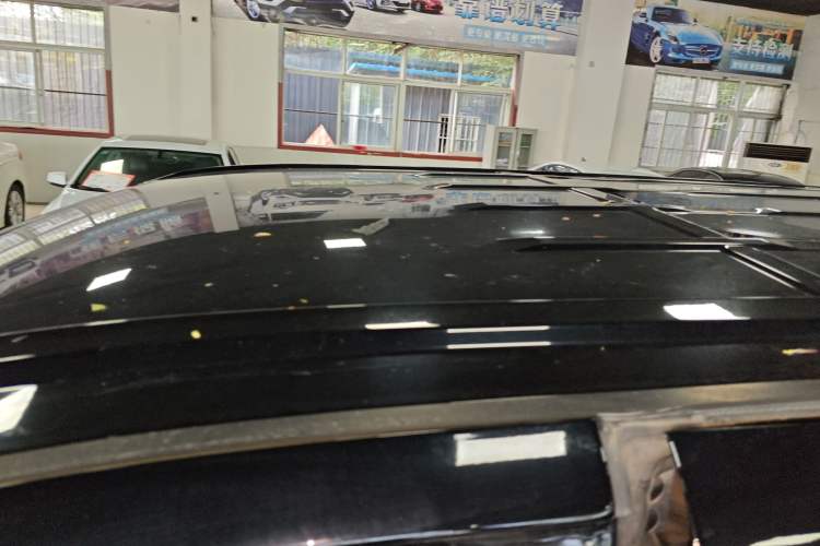 Used FORTHING Lingzhi PLUS 2022 Travel Edition 2.0L Manual Comfort Version 7 Seats