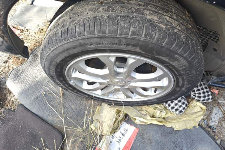 Used Dongfeng Shuaike 2016 1.5L Manual Luxury Model
