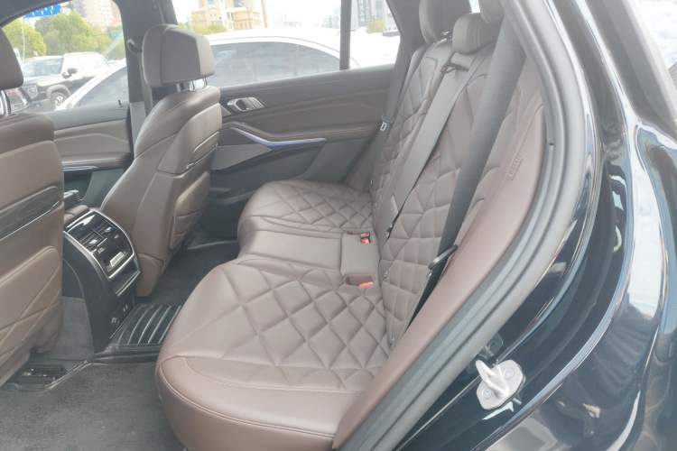 Used BMW X5 2022 Restyled xDrive 40Li M Sport Package
