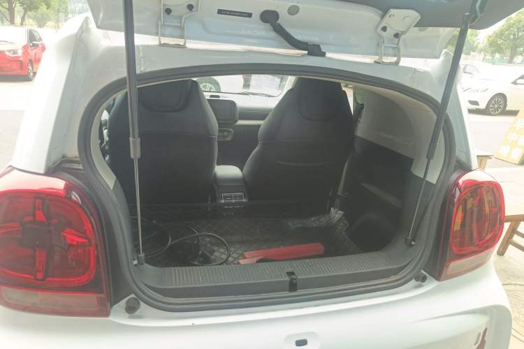 Used Roewe Clever 2021 302km All-Round Version
