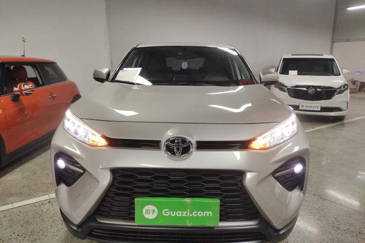 Used Toyota Wildlander 2022 Updated Version 2.0L CVT Two-Wheel Drive Leading Edition
