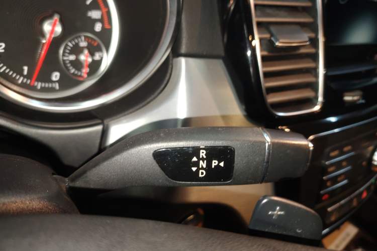 Used Mercedes-Benz GLE Coupe 2015 GLE 320 4MATIC Coupe SUV
