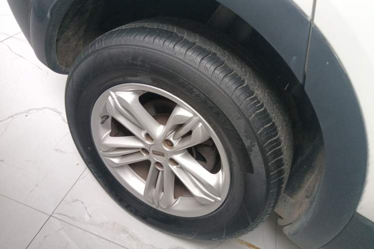 Used Qoros 5 2018 1.6T Automatic Leading Model
