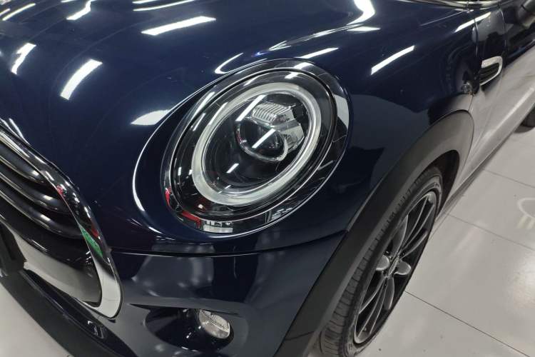 Used  MINI 2018 1.5T COOPER Artist
