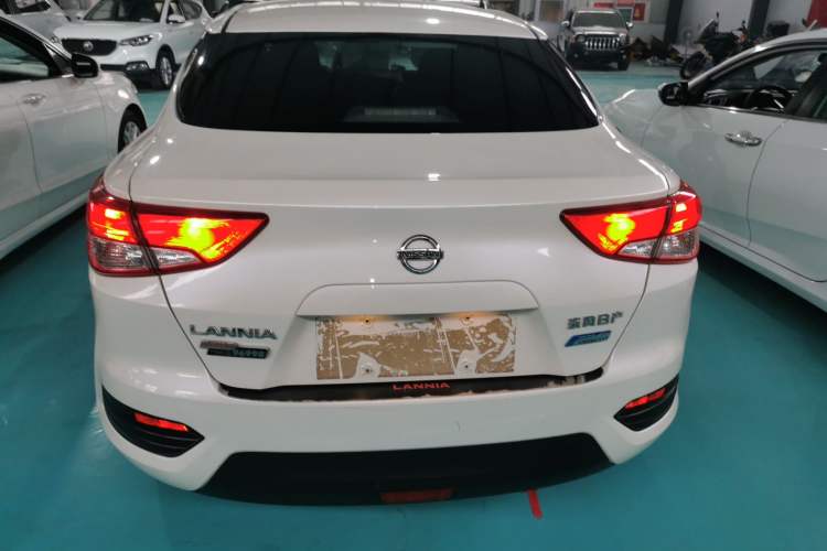 Used Nissan Lannia 2019 1.6L CVT Smart Connect Smart Cool Version China V Standard
