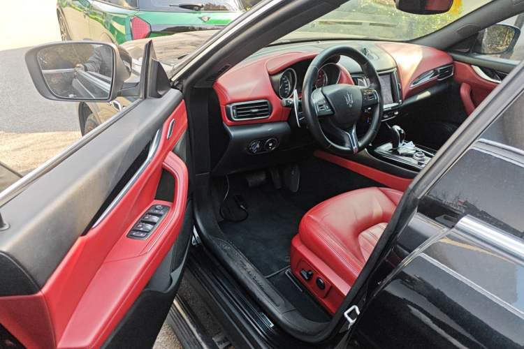 Used Maserati Levante 2016 3.0T Standard Edition
